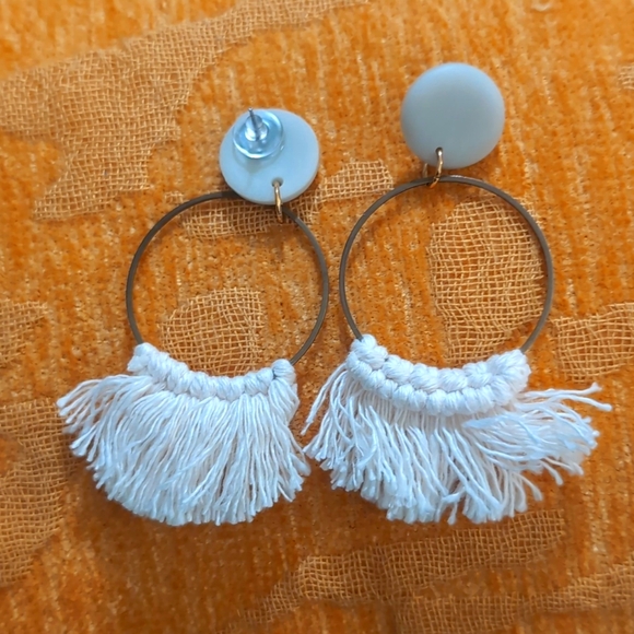 NWOT Boho Hoop Earrings - Picture 4 of 4